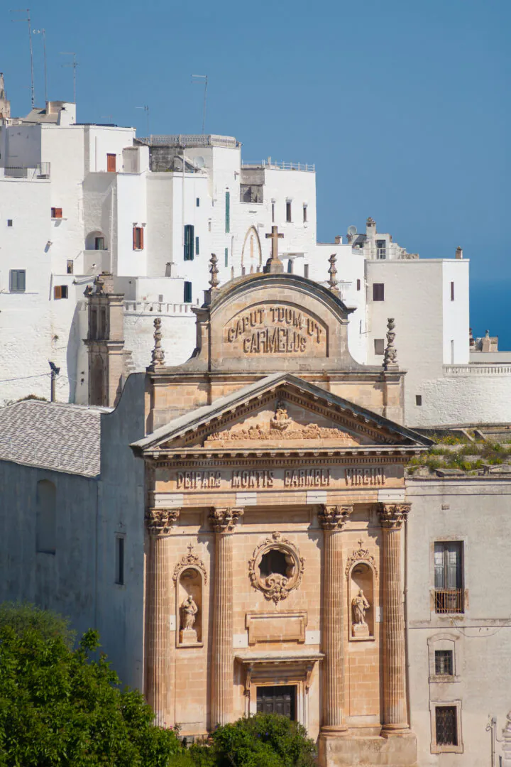 Monopoli - Ostuni : entre traditions et villages lumineux
